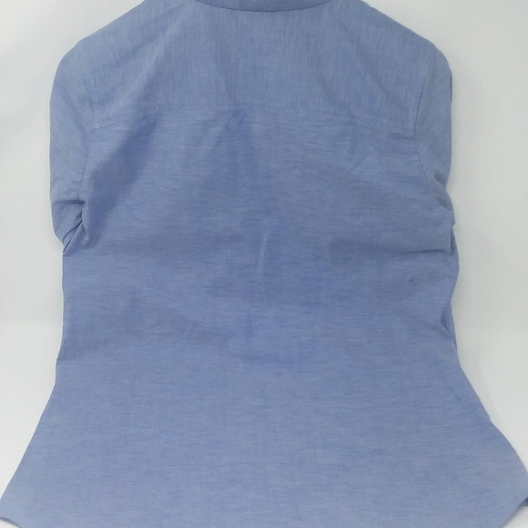 Men's Cutter & Buck Blue Button Up Size Medium - Picture 4 of 6